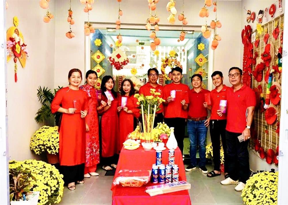 Đội ngũ văn phòng HTX Đại Việt