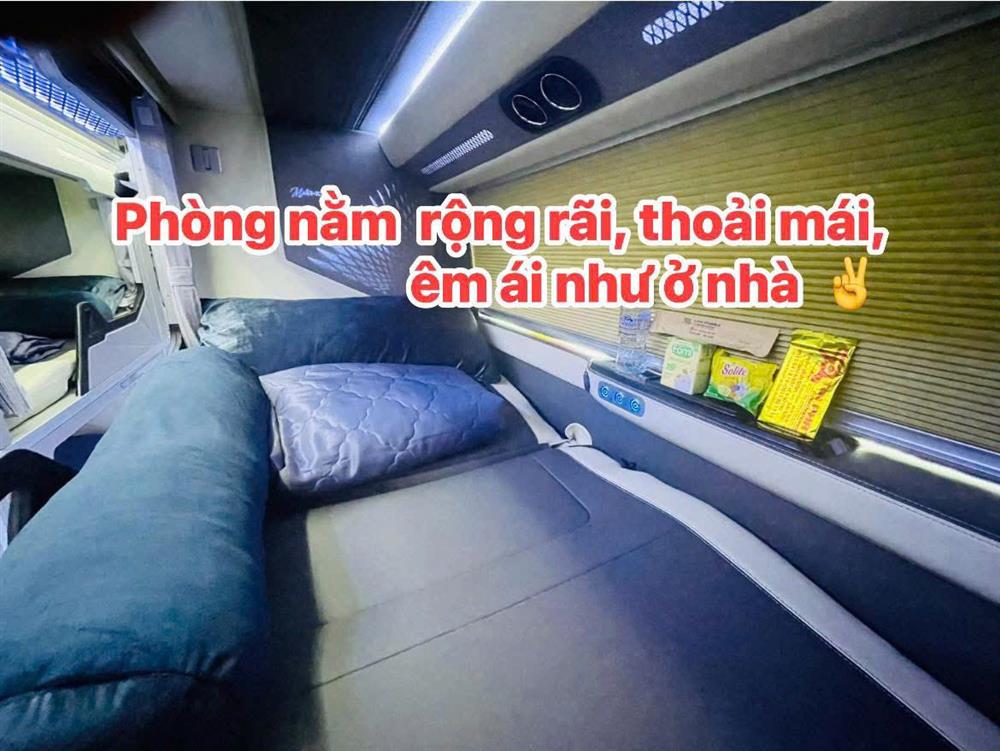 Phòng nằm riêng trên xe Limousine