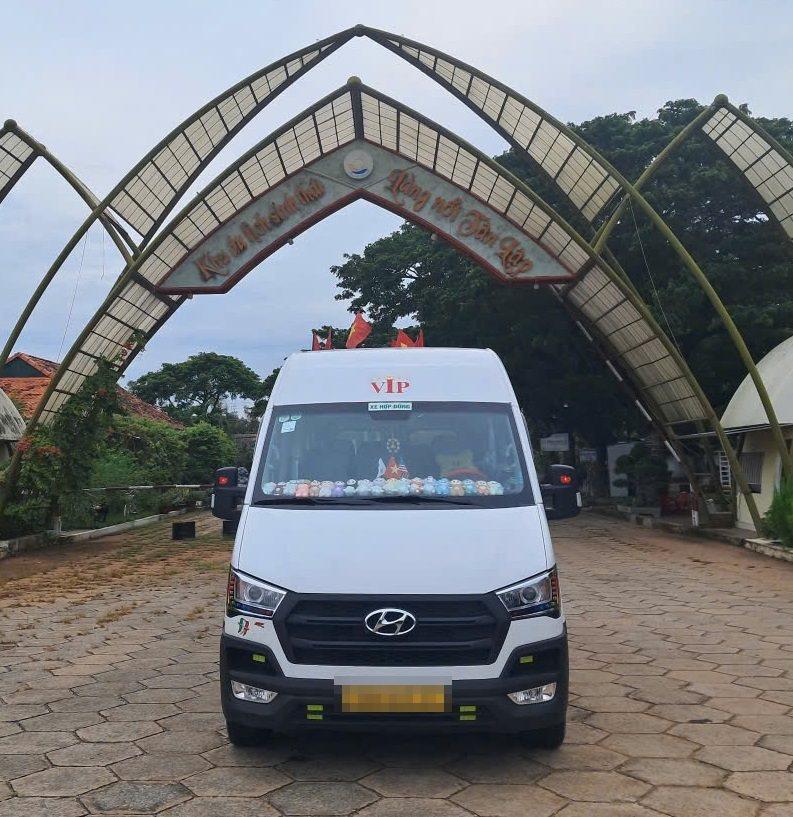 Đầu xe Hyundai Solati 16 chỗ
